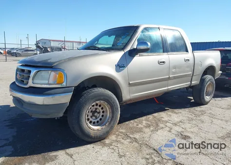 2001 Ford F-150 Harley-Davidson Edition/King Ranch Edition/Lariat/Xlt from USA, damaged, VIN 1FTRW07L41KA90796